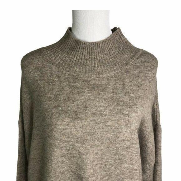 Vince Camuto Cabin Long Mutton Sleeve Mock Sweater - Picture 3 of 12
